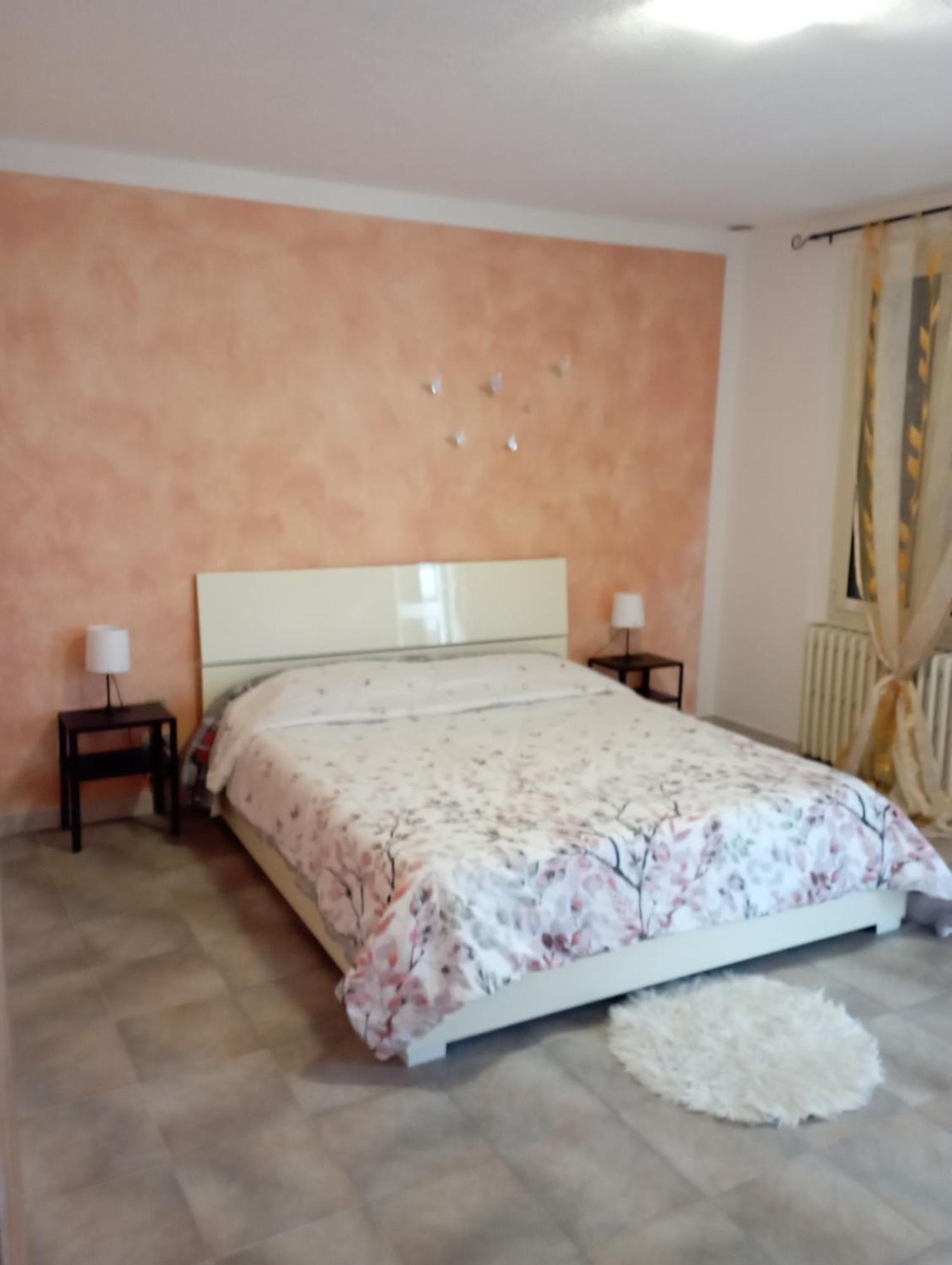 Casa Alice Lägenhet Ciriè Exteriör bild